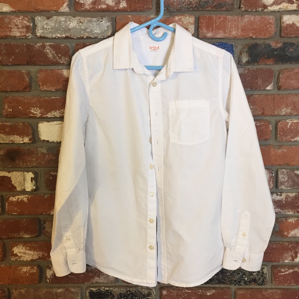 Perfect staple - white button down
